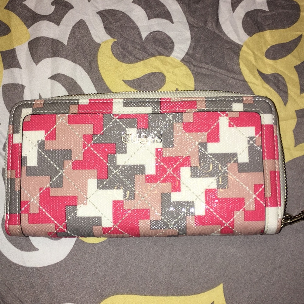 Salmon, Gray, & White Guess Wallet